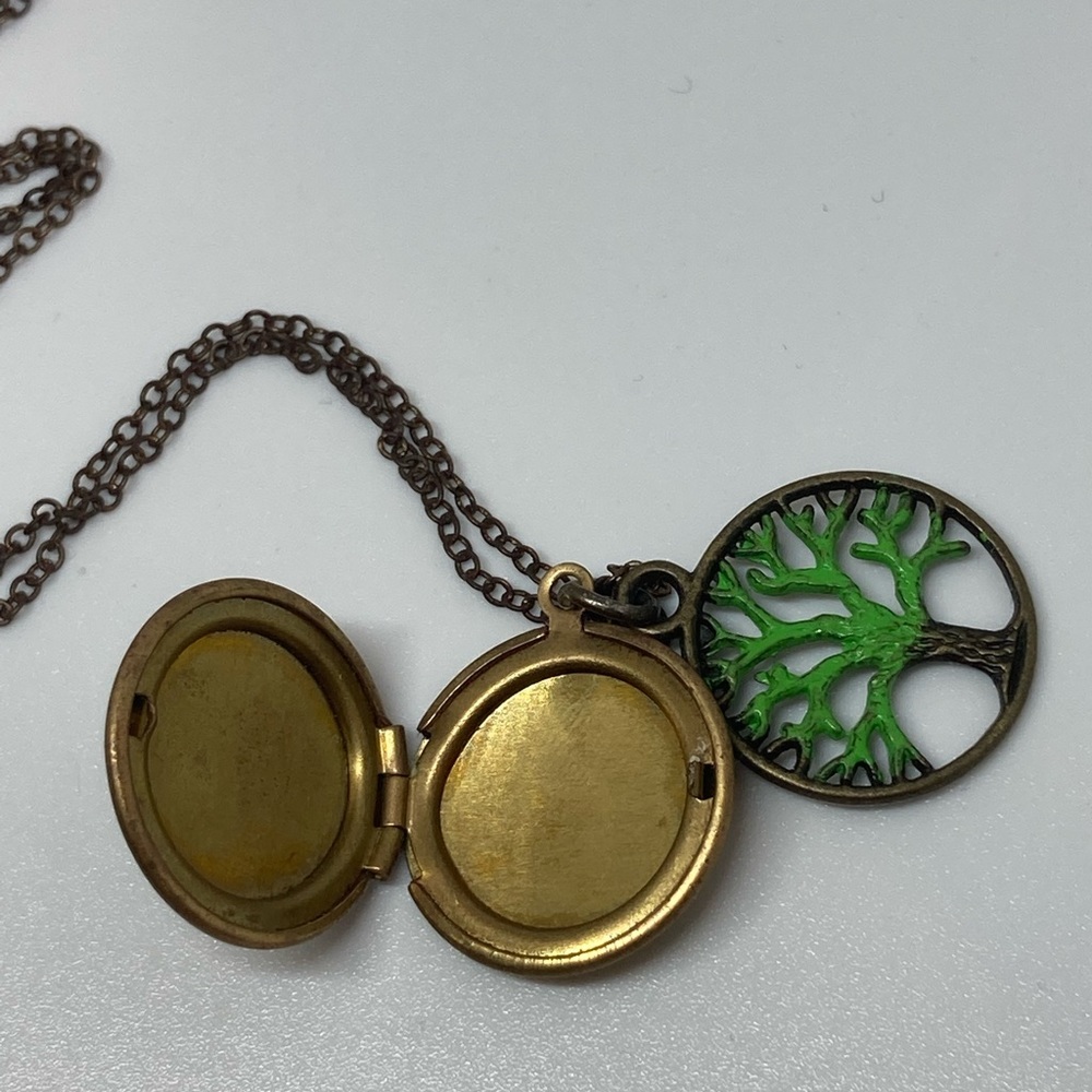 Brass Tree of Life Locket - Picture 3 of 3